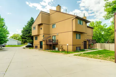 2865 Warwick Loop, Bismarck, ND 58504 photo 54