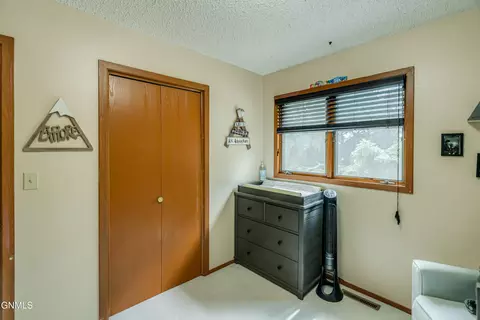 2865 Warwick Loop, Bismarck, ND 58504 photo 27