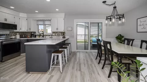 824 Capitol Ave, Bismarck, ND 58501