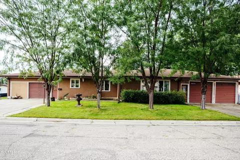 1215 2nd Ave NW, Jamestown, ND 58401
