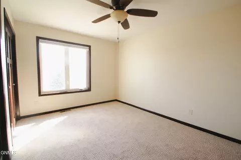 1730 Calgary Loop, Bismarck, ND 58503 photo 19