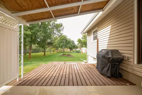 1139 2nd Ave E, Dickinson, ND 58601 photo 42