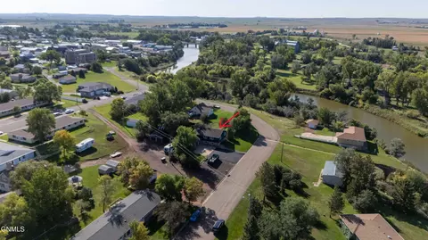 View/Area - 401 Montana Ave, Mott, ND 58646 photo 8 of 10