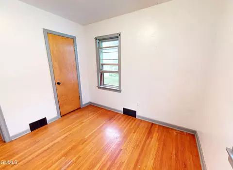 Bedroom - 315 2nd St E, Napoleon, ND 58561 photo 3 of 3