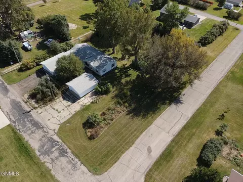 601 B Ave E, Napoleon, ND 58561 photo 20