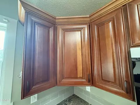 Kitchen - 1825 28th St W, Williston, ND 58801 photo 5 of 6