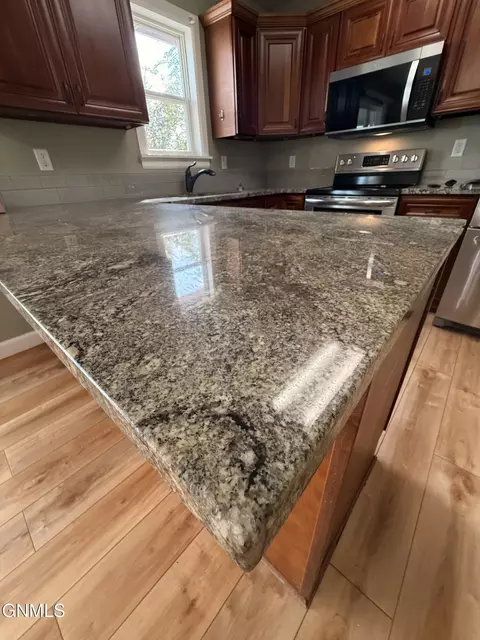 Kitchen - 1825 28th St W, Williston, ND 58801 photo 3 of 6