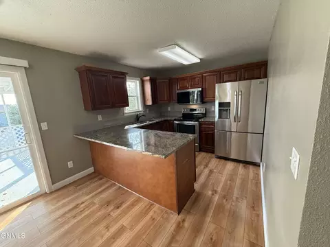 Kitchen - 1825 28th St W, Williston, ND 58801 photo 2 of 6
