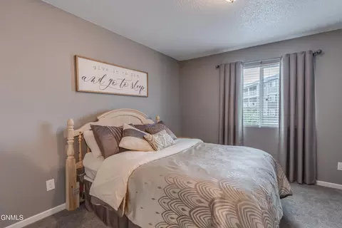 Bedroom - 2008 Marina Rd SE, Mandan, ND 58554 photo 8 of 8