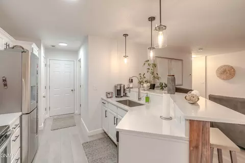 Kitchen - 2008 Marina Rd SE, Mandan, ND 58554 photo 1 of 11
