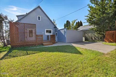 402 4th St W, Williston, ND 58801 photo 9
