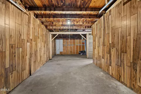 402 4th St W, Williston, ND 58801 photo 18