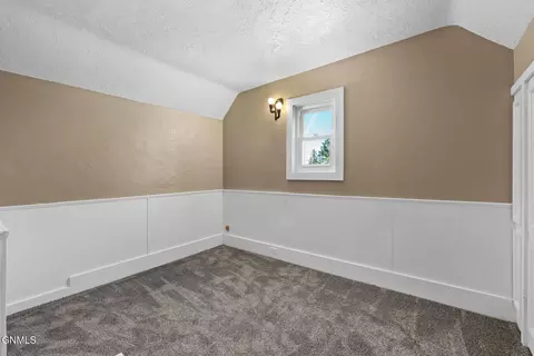 402 4th St W, Williston, ND 58801 photo 30