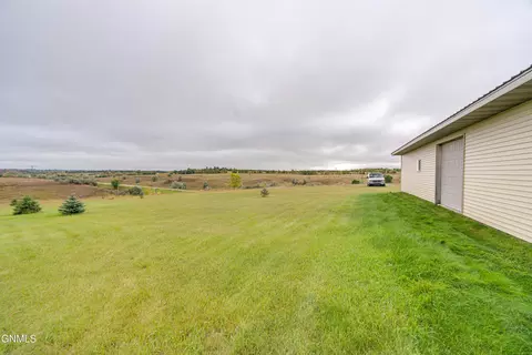Exterior - 7750 Spruce Pl, Bismarck, ND 58504 photo 4 of 19