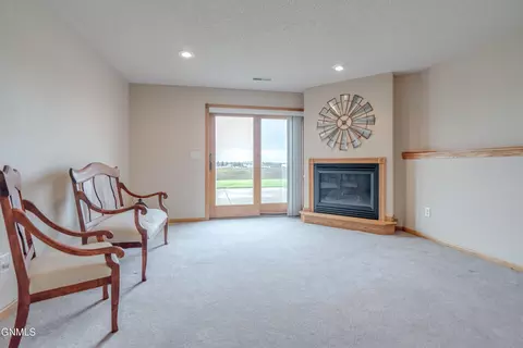 Living - 7750 Spruce Pl, Bismarck, ND 58504 photo 4 of 4