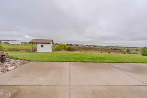 Exterior - 7750 Spruce Pl, Bismarck, ND 58504 photo 9 of 19