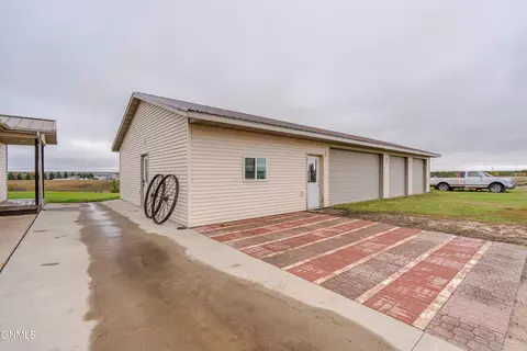 Other - 7750 Spruce Pl, Bismarck, ND 58504 photo 28 of 38