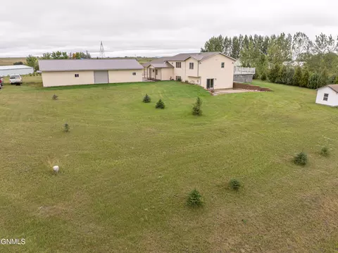 Exterior - 7750 Spruce Pl, Bismarck, ND 58504 photo 19 of 19