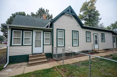 Other - 240 3rd St W, Dickinson, ND 58601 photo 11 of 12