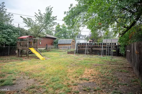 Exterior - 240 3rd St W, Dickinson, ND 58601 photo 3 of 6