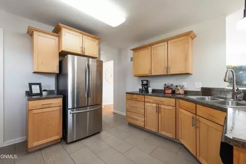 1202 4th St N, Bismarck, ND 58501 photo 12