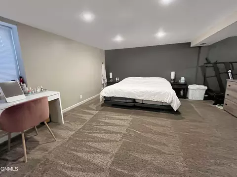 Bedroom - 1718 4th St W, Williston, ND 58801 photo 2 of 2