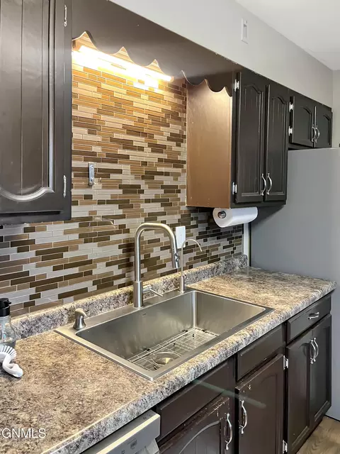 Kitchen - 1718 4th St W, Williston, ND 58801 photo 3 of 5