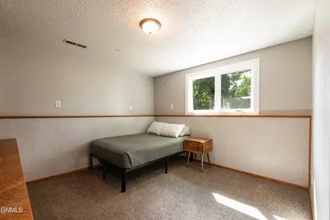 1227 Pocatello Dr, Bismarck, ND 58504 photo 22