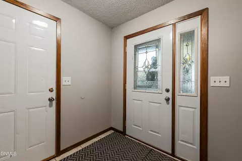 1227 Pocatello Dr, Bismarck, ND 58504 photo 4