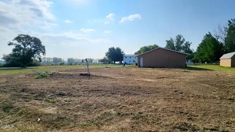8900 Willow Rd N, Mandan, ND 58554 photo 10