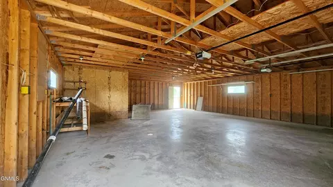 8900 Willow Rd N, Mandan, ND 58554 photo 24