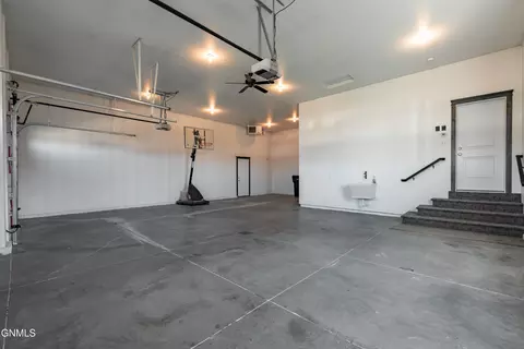 1213 Round Top Rd, Bismarck, ND 58503 photo 41