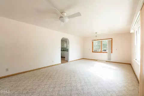 1420 Laforest Ave, Bismarck, ND 58501 photo 6
