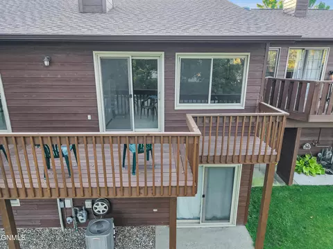 Exterior - 435 Brandon Dr E, Bismarck, ND 58503 photo 10 of 12