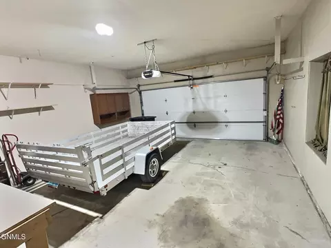 Other - 435 Brandon Dr E, Bismarck, ND 58503 photo 11 of 13
