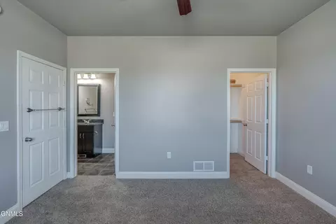 Bedroom - 809 Canada Ave, Bismarck, ND 58501 photo 5 of 6