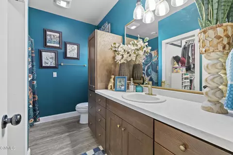 Bath - 14753 Baxter St, Williston, ND 58801 photo 2 of 3