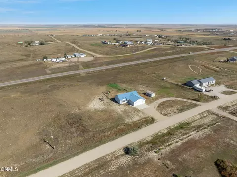View/Area - 14753 Baxter St, Williston, ND 58801 photo 1 of 4