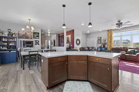 Kitchen - 14753 Baxter St, Williston, ND 58801 photo 2 of 3