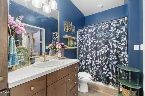 Bath - 14753 Baxter St, Williston, ND 58801 photo 1 of 3