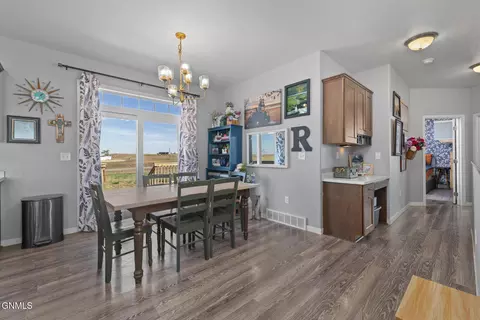 Dining - 14753 Baxter St, Williston, ND 58801 photo 1 of 3