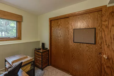 213 Redstone Dr, Bismarck, ND 58503 photo 44