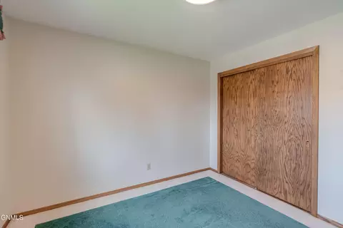 213 Redstone Dr, Bismarck, ND 58503 photo 26