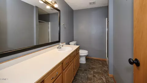 418 Munich Dr, Bismarck, ND 58504 photo 32