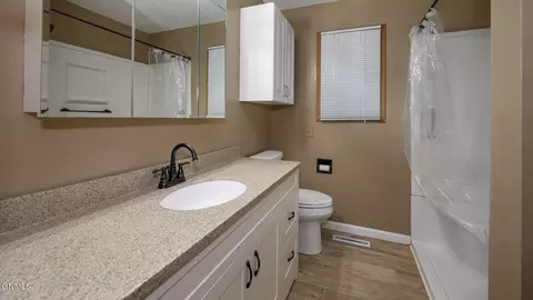 418 Munich Dr, Bismarck, ND 58504 photo 21