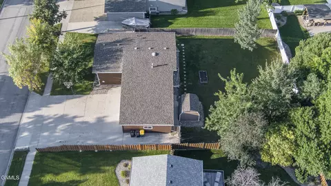 418 Munich Dr, Bismarck, ND 58504 photo 46