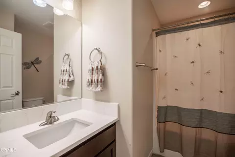 5524 Normandy St, Bismarck, ND 58503 photo 14