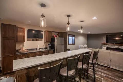 5524 Normandy St, Bismarck, ND 58503 photo 22