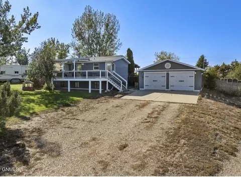 5045 132nd Trl NW, Williston, ND 58801