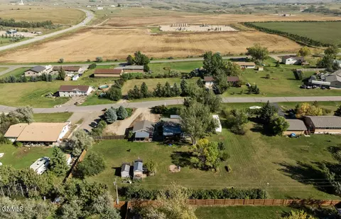 View/Area - 5045 132nd Trl NW, Williston, ND 58801 photo 2 of 4